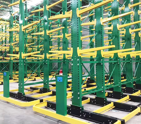 Zware opslagcantileverrek Elektrisch mobiel cantileverrek voor buisplaten Lange materialen