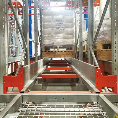 B45: Graanschuur Graan Depot Vierweg Radio Shuttle Racking ASRS pallet runner rekken systeem 4-weg Radio Shuttle Racking